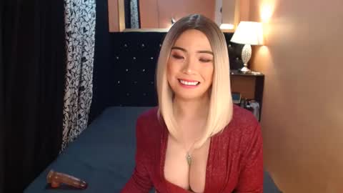 Ms trixiee online show from 4, 12, 2024