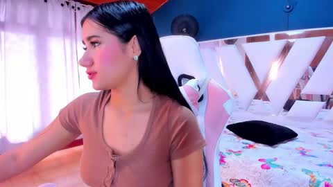 ALONDRA online show from 9, 3, 2025