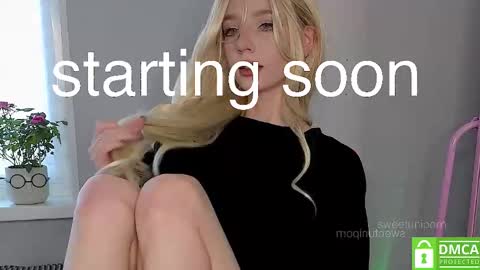 Snapshot of sweetuniporn chatting on 15, 11, 2025 Elis a little vacation Ill be here Saturday my schedules in bio online show from 15, 11, 2025