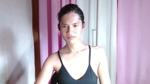 Snapshot of sweetvictoria2000 chatting on 10, 11, 2025 sweetvictoria2000 online show from 10, 11, 2025