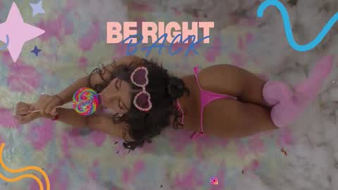 sweetviolet___ online show from 14, 12, 2025