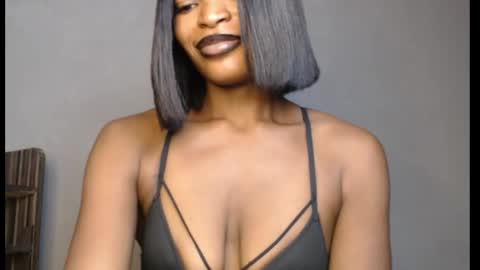 sweetxxboobsx online show from 11, 4, 2026