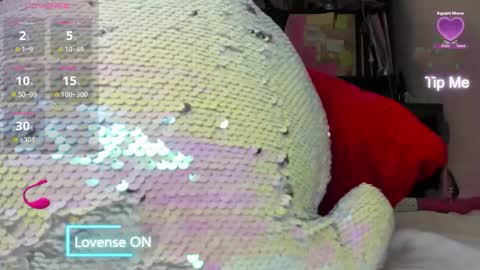 Mia online show from 26, 9, 2025