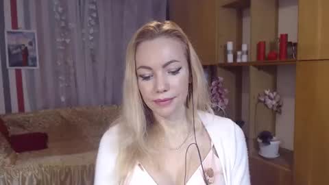 Sweety friend online show from 13, 2, 2025