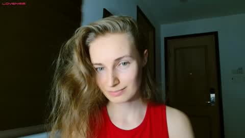 sweety_fruits online show from 28, 2, 2025