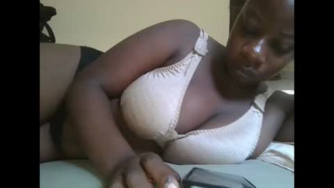 sweetyass25 online show from 21, 10, 2025