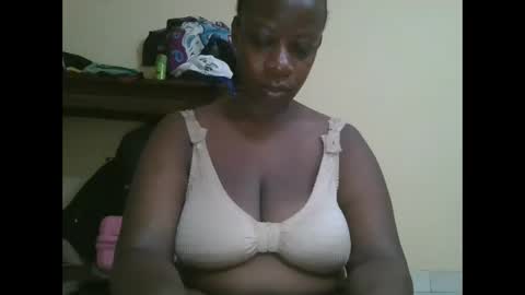 sweetyass25 online show from 27, 10, 2025