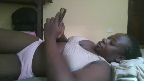 sweetyass25 online show from 12, 11, 2025