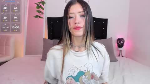 Snapshot of sweetyjannne chatting on 17, 10, 2025 Janne online show from 17, 10, 2025