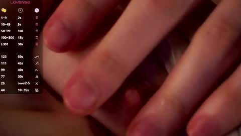 Astrid online show from 5, 4, 2026