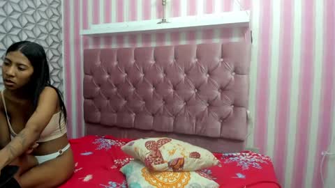 Snapshot of swett_lady_ chatting on 23, 2, 2025 swett_lady_ online show from 23, 2, 2025