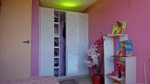 swettcabol online show from 8, 9, 2025