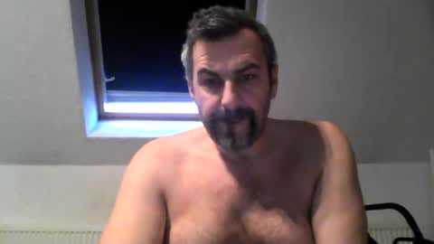 swinger_men_austria online show from 9, 2, 2026