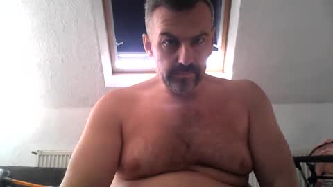 swinger_men_austria online show from 18, 3, 2026