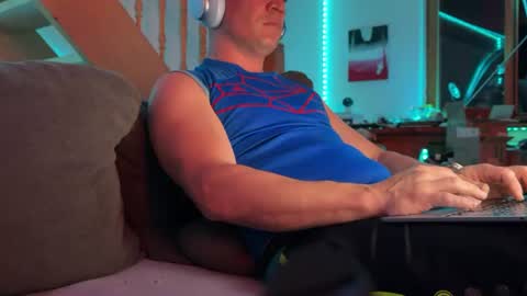 Snapshot of swissfit84 chatting on 19, 7, 2026 swissfit84 online show from 19, 7, 2026