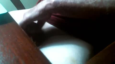 Snapshot of swizzle__stick chatting on 11, 5, 2026 will jeffers online show from 11, 5, 2026