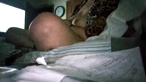 swollenclitneedsdad online show from 4, 10, 2025