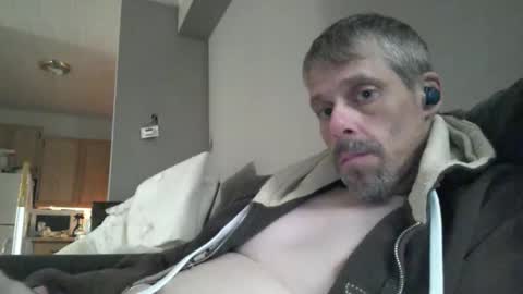 Snapshot of swontguy2025 chatting on 1, 10, 2025 swontguy2025 online show from 1, 10, 2025