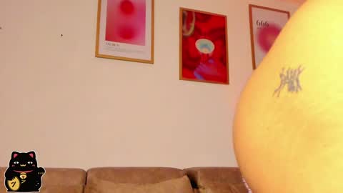 Snapshot of swt_blonde chatting on 31, 1, 2025 Ambar online show from 31, 1, 2025