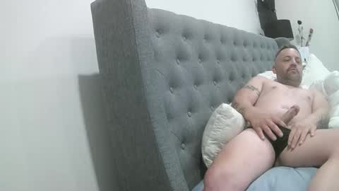 sxylegsturnmeon online show from 12, 2, 2026