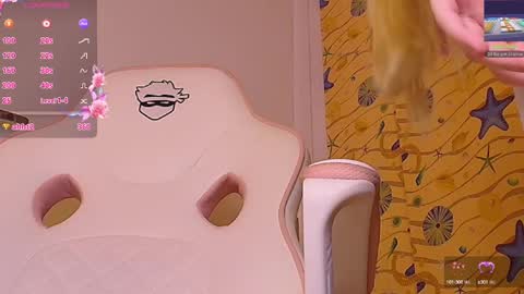 Snapshot of sydney_max chatting on 17, 12, 2024 Milena online show from 17, 12, 2024