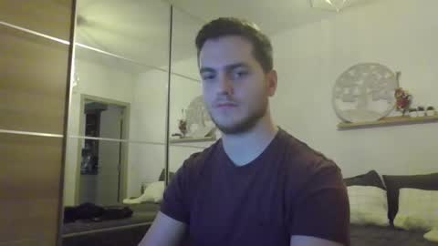 syl092 online show from 6, 12, 2024