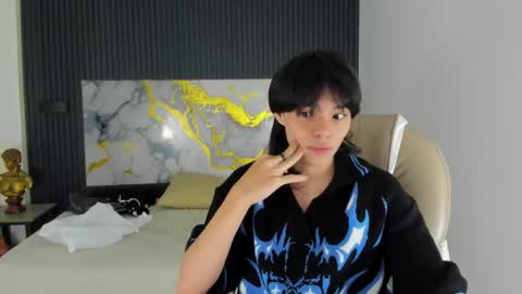 Snapshot of sylasfrost chatting on 30, 11, 2025 sylasfrost online show from 30, 11, 2025