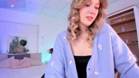 Snapshot of synrix chatting on 30, 10, 2025 Ellie online show from 30, 10, 2025