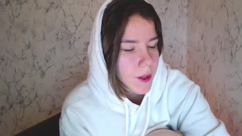 Snapshot of syrendixon chatting on 27, 11, 2025 SyrenDixon online show from 27, 11, 2025