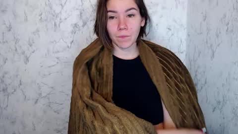 Snapshot of syrendixon chatting on 4, 12, 2025 SyrenDixon online show from 4, 12, 2025