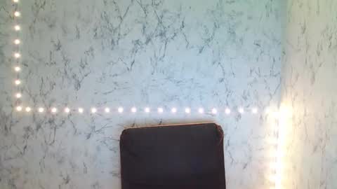 SyrenDixon online show from 13, 1, 2026