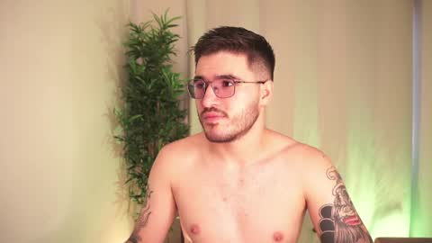Snapshot of t0ny_wylie chatting on 30, 5, 2026 t0ny_wylie online show from 30, 5, 2026