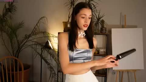 Snapshot of t_tragedienne chatting on 19, 9, 2025 Heeey im Helena3 -- fav555100333 -- pvts only premium and after my public show 3 online show from 19, 9, 2025