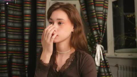 Snapshot of t_tragedienne chatting on 21, 12, 2025 Heeey im Helena3 -- fav555100333 -- pvts only premium and after my public show 3 online show from 21, 12, 2025