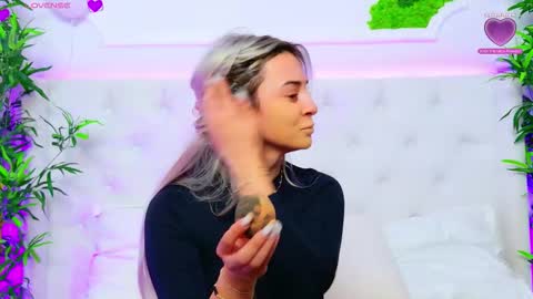 Snapshot of taahiraarabian chatting on 7, 10, 2025 Arianna online show from 7, 10, 2025