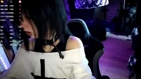 Snapshot of tabethashempert chatting on 8, 4, 2026 Lina online show from 8, 4, 2026