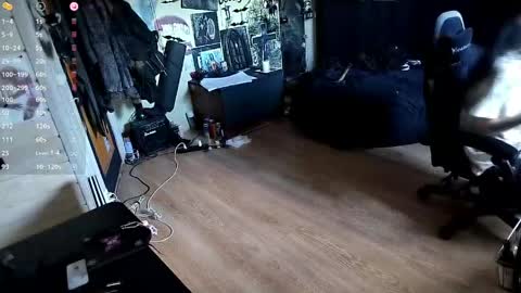 Snapshot of tabethashempert chatting on 13, 4, 2026 Lina online show from 13, 4, 2026