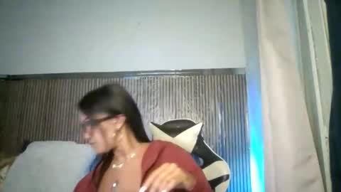 Snapshot of tachi1713 chatting on 1, 5, 2026 yameil online show from 1, 5, 2026