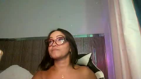 Snapshot of tachi1713 chatting on 7, 5, 2026 yameil online show from 7, 5, 2026