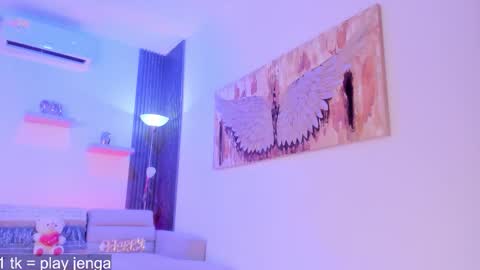 Tahiela  online show from 12, 2, 2026