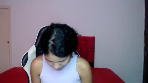 Tainara online show from 18, 10, 2025