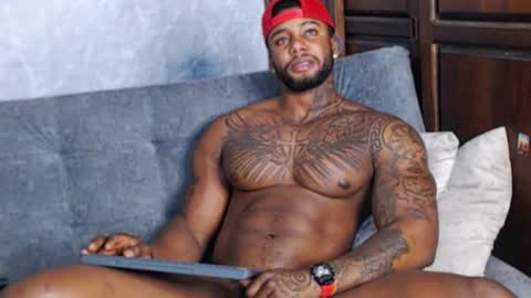 Tairon Tucke online show from 21, 1, 2025