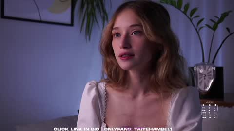 Mia online show from 12, 9, 2025