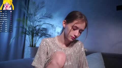 Mia online show from 6, 4, 2026