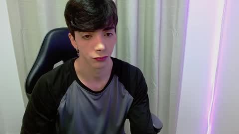 Snapshot of takeru___ chatting on 1, 10, 2025 takeru___ online show from 1, 10, 2025