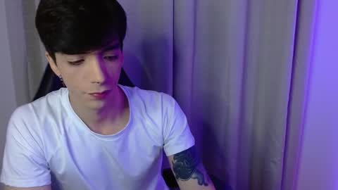 Snapshot of takeru___ chatting on 7, 10, 2025 takeru___ online show from 7, 10, 2025