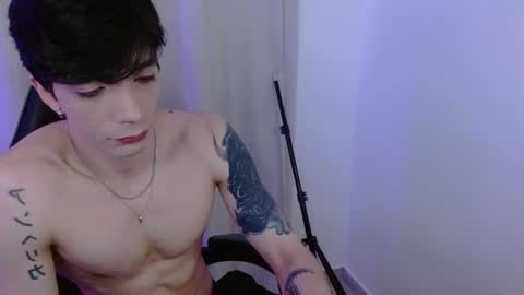 Snapshot of takeru___ chatting on 1, 11, 2025 takeru___ online show from 1, 11, 2025