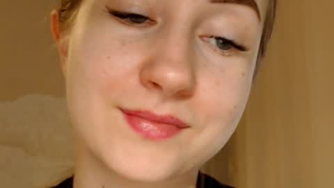  Kira  online show from 6, 1, 2025