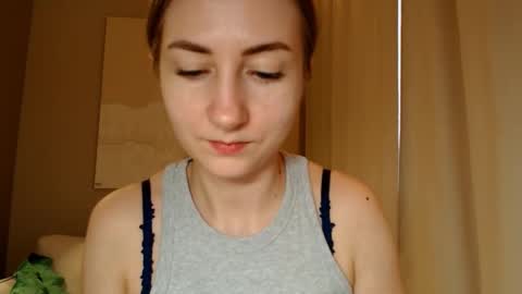  Kira  online show from 25, 1, 2025