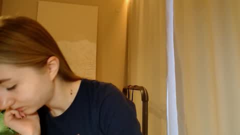  Kira  online show from 30, 1, 2025